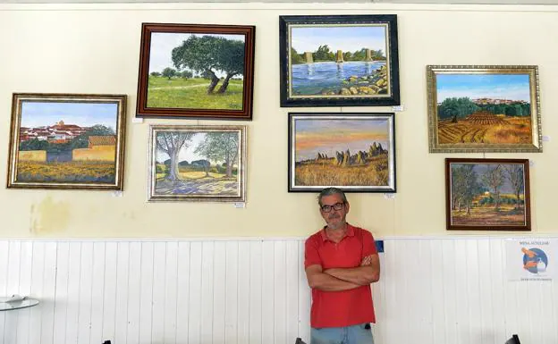 Tomás Gómez, el pintor que acerca sus cuadros a la ciudadanía