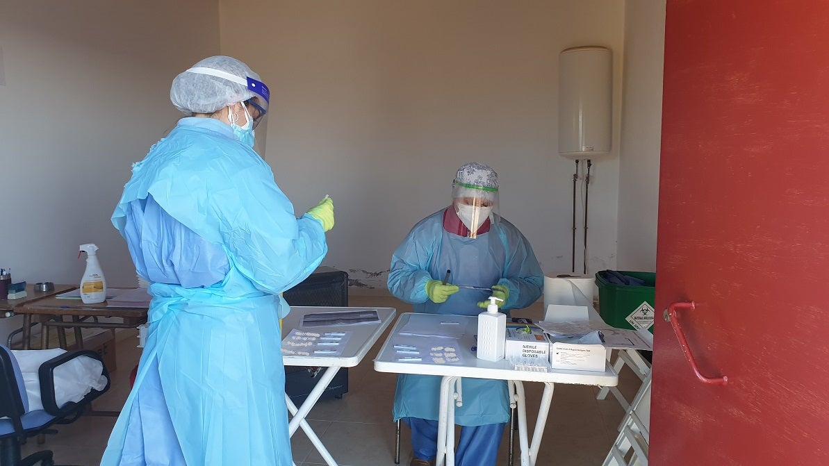 Nueve personas reciben el alta covid y se detecta un nuevo positivo