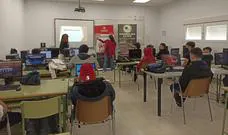 Los alumnos del IES Bartolomé José Gallardo reciben formación sobre emprendimiento