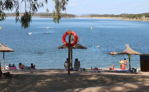 La Bandera Azul ondeará en la Playa de Campanario el 17 de junio