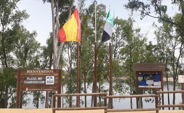 Todo listo para izar este viernes la Bandera Azul en la Playa de Campanario