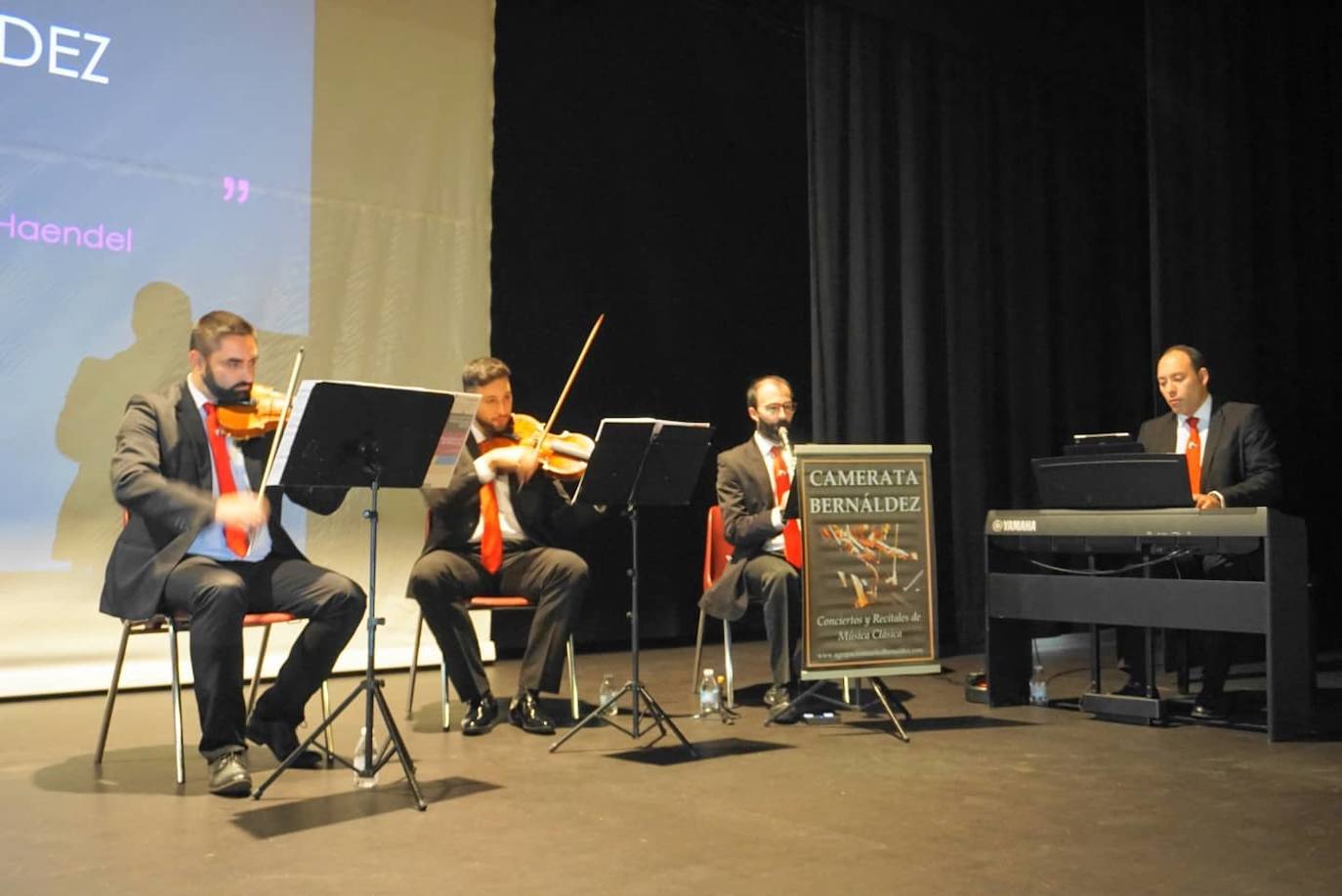 Camerata Bernáldez ofrece esta noche un concierto con ritmos hispanoamericanos