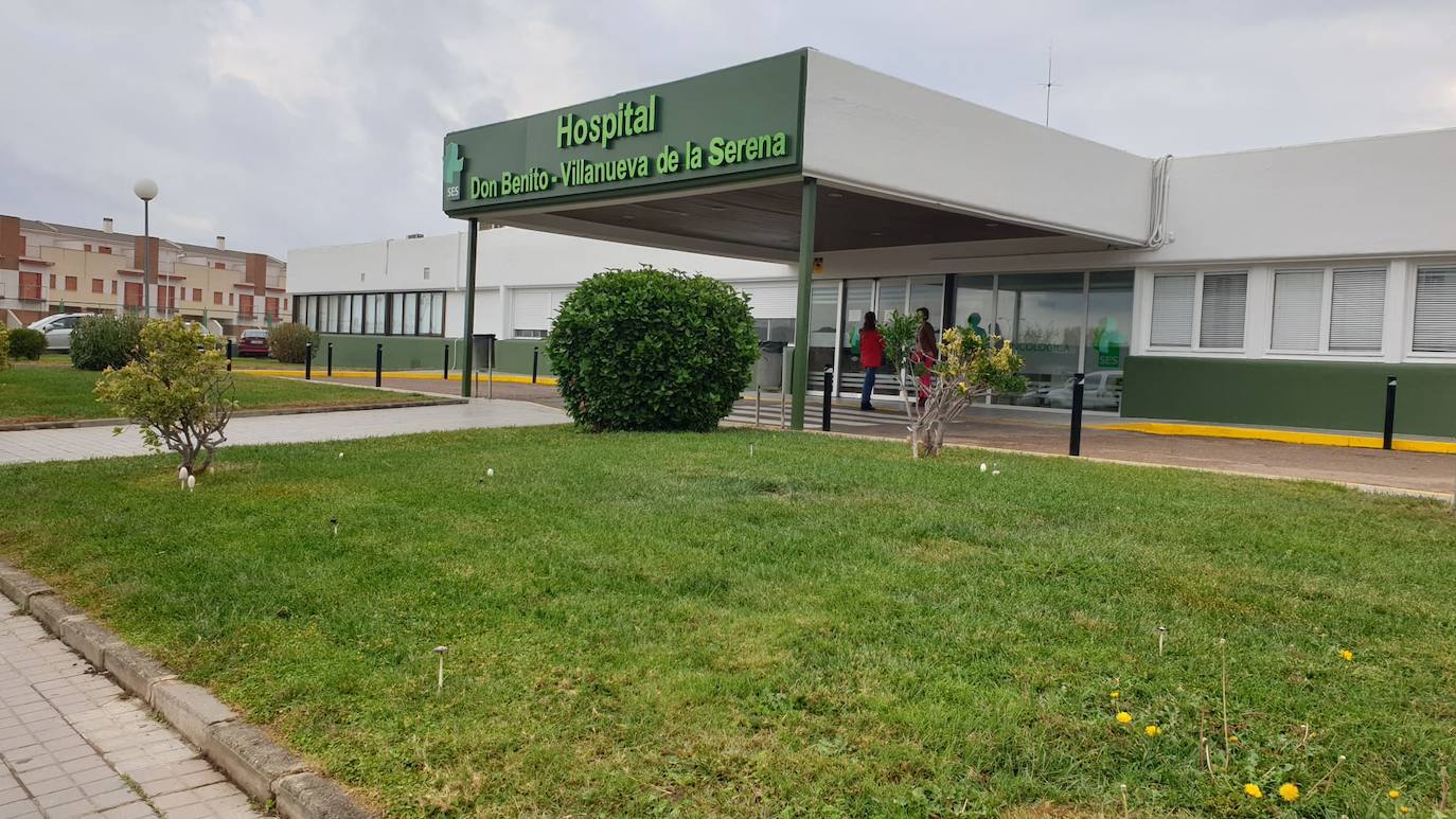 Dos menores de edad son atendidas en el Hospital Don Benito-Villanueva por pinchazos