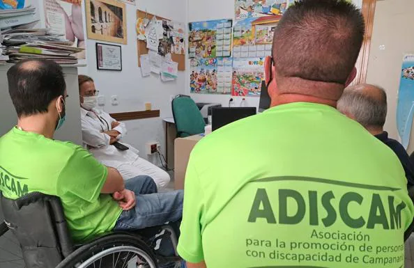 Adiscam y el centro de salud participan en unas jornadas sobre accesibilidad universal