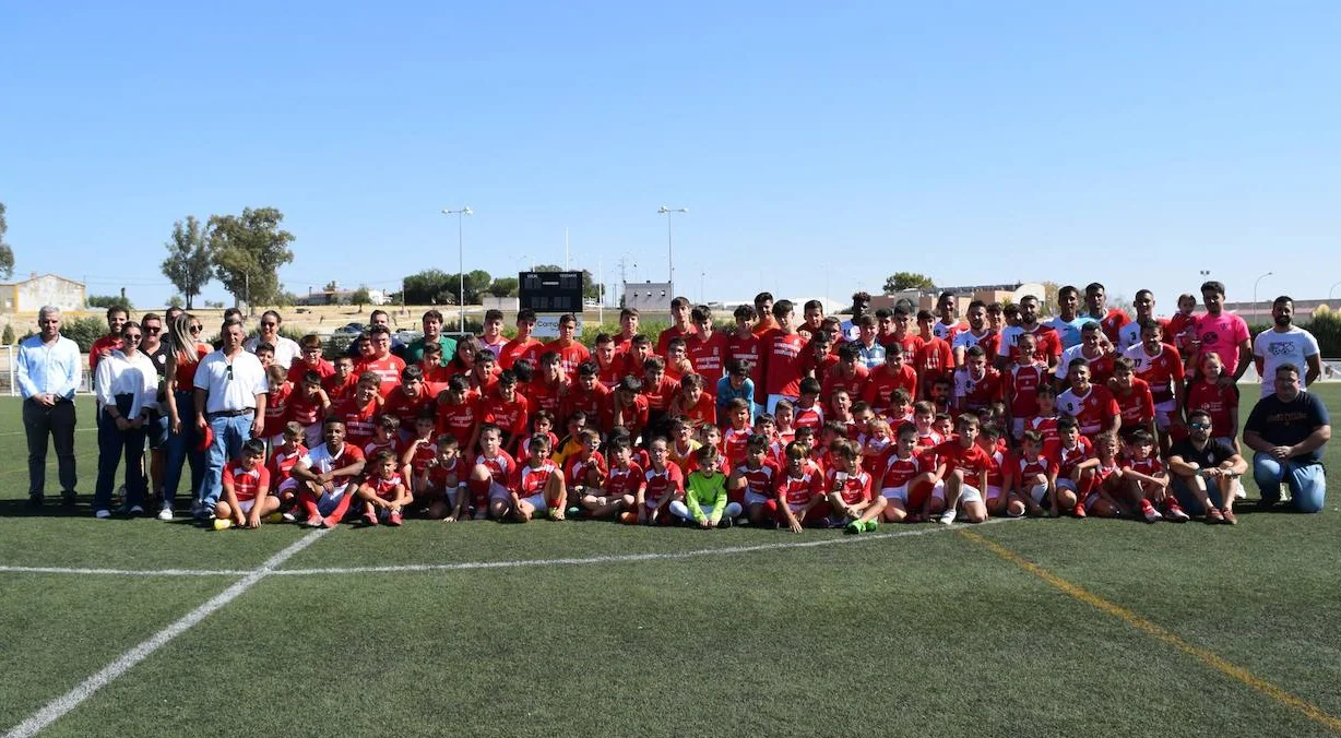 Presentación oficial 2022-23 del CF Campanario y la Escuela de Fútbol