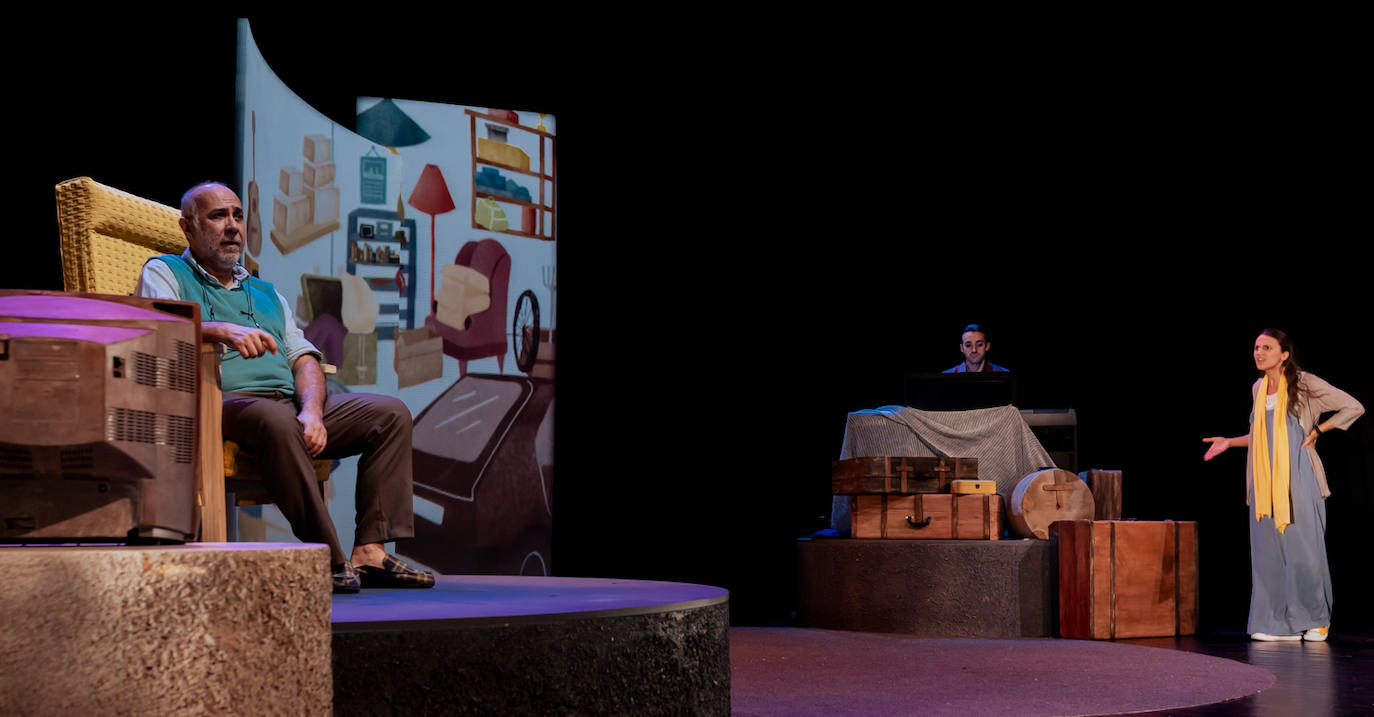 La obra teatral 'La distancia' devolverá a Campanario a los años emigrantes