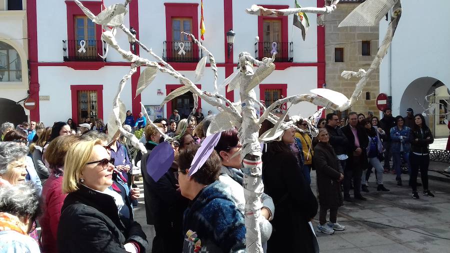 Casar reivindica la igualdad de las mujeres este 8 de marzo