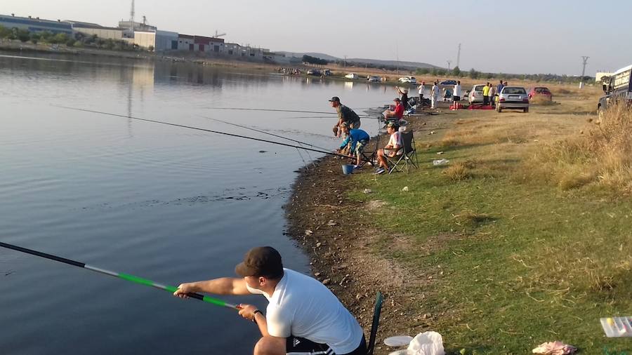 La temporada de pesca se adelanta al 4 de abril y se creará una escuela deportiva para niños