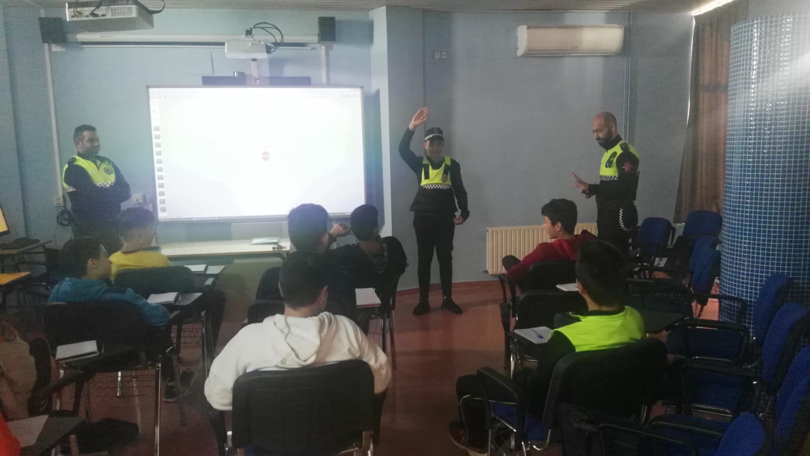 El IESO Vía de la Plata promueve charlas de seguridad vial para fomentar el uso de la bicicleta