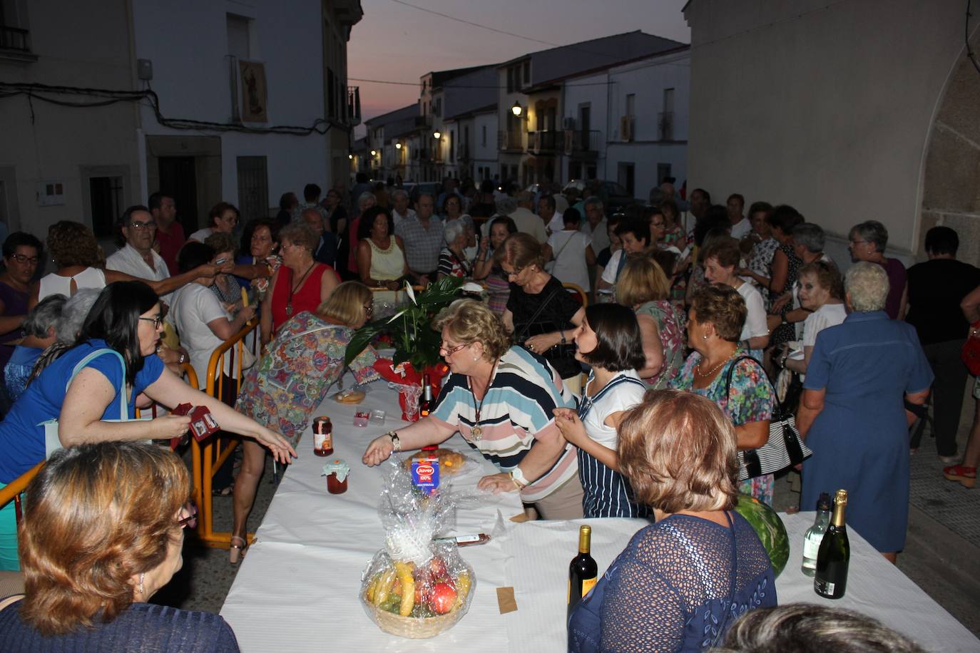 Comienzan los actos religiosos en honor a San Bartolomé, que tendrá mesa de ofrendas