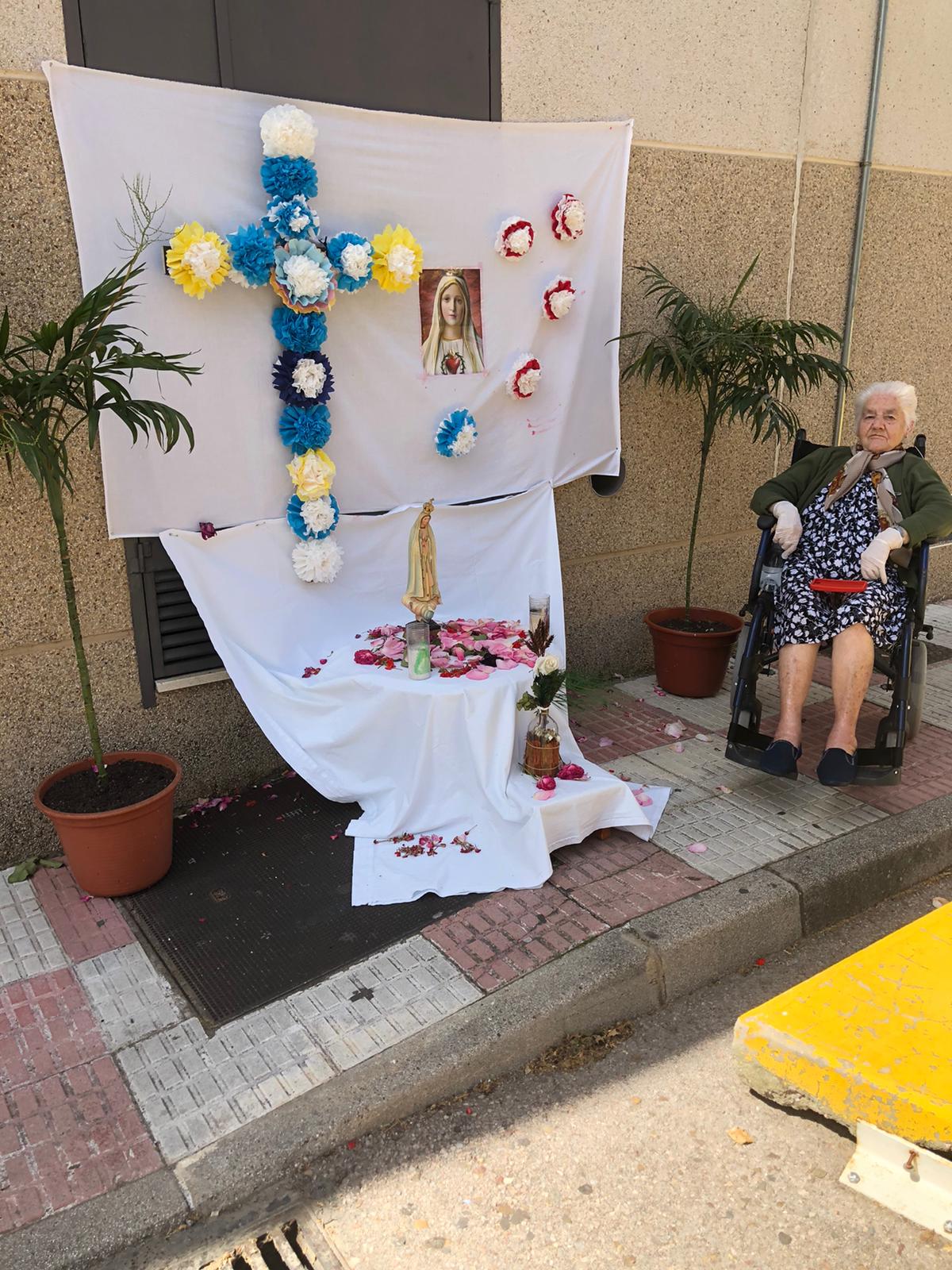 La Cruz de Mayo vuelve a ser protagonista en las calles
