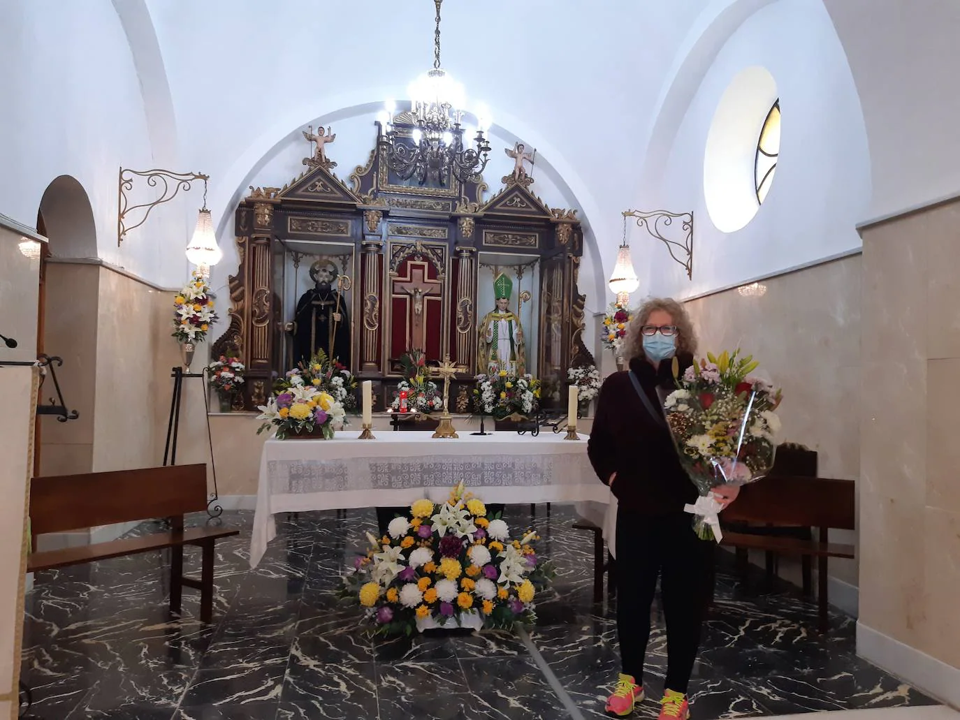 Flores y donativos para San Blas | Casar de Caceres - Hoy