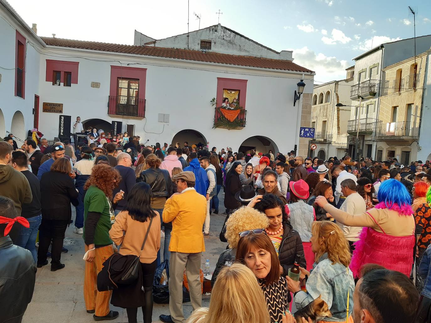 Los casareños vuelven a disfrutar de un gran domingo de Carnaval