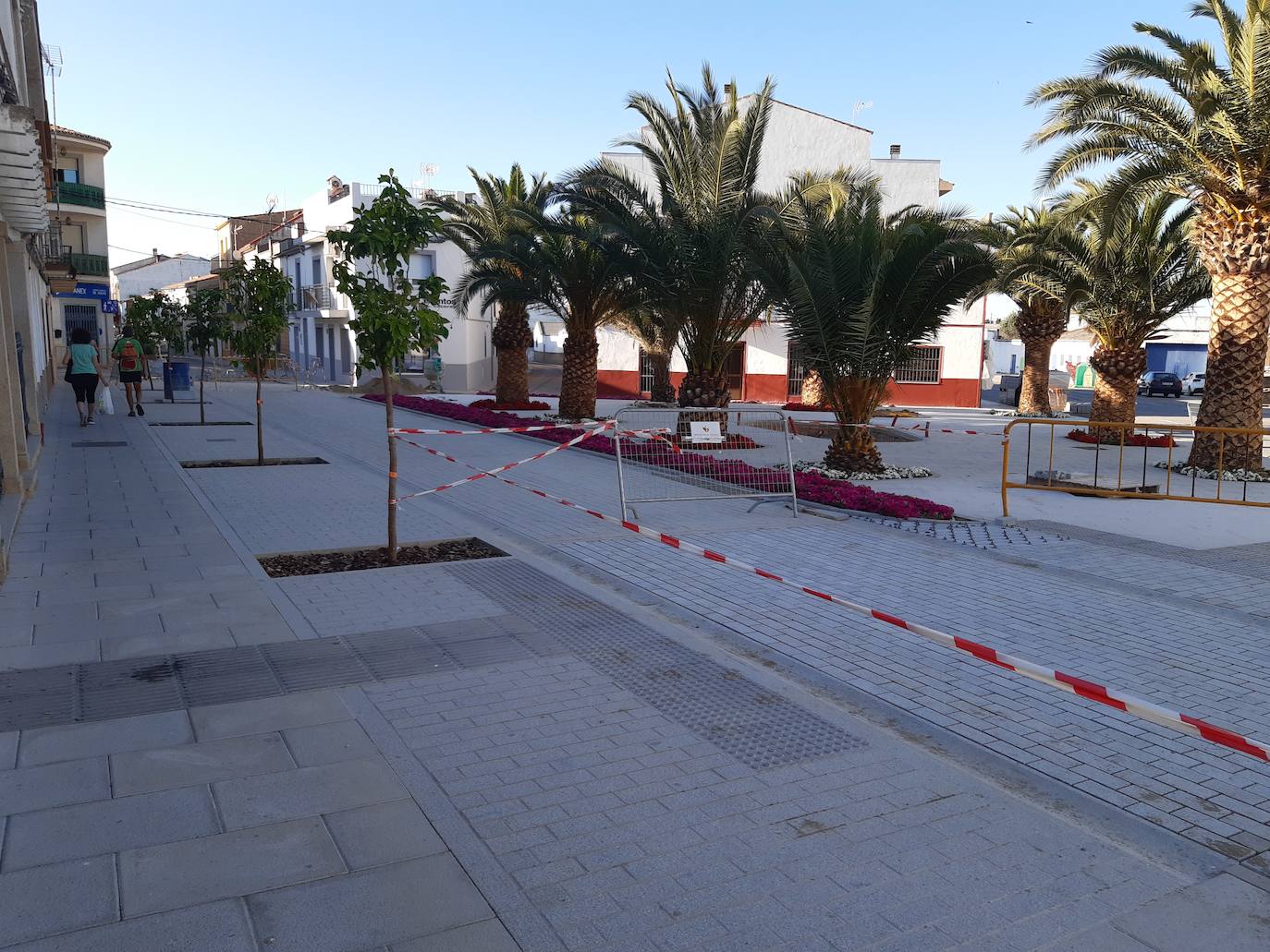 Las obras de pavimentación en el inicio de la calle Larga continuarán varios días más
