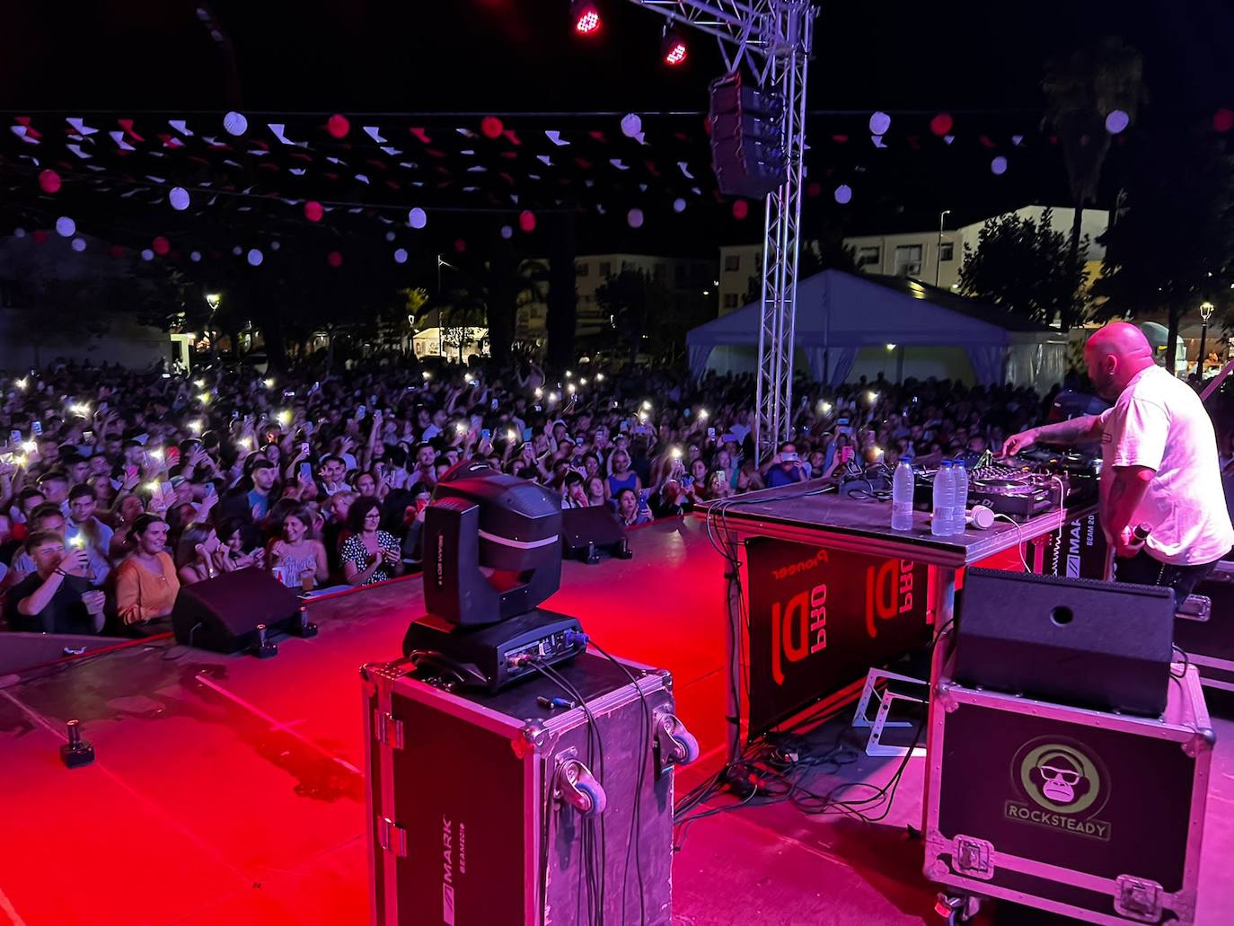 Kiko Rivera inaugura las fiestas del Ramo 2022 con gran expectación de público