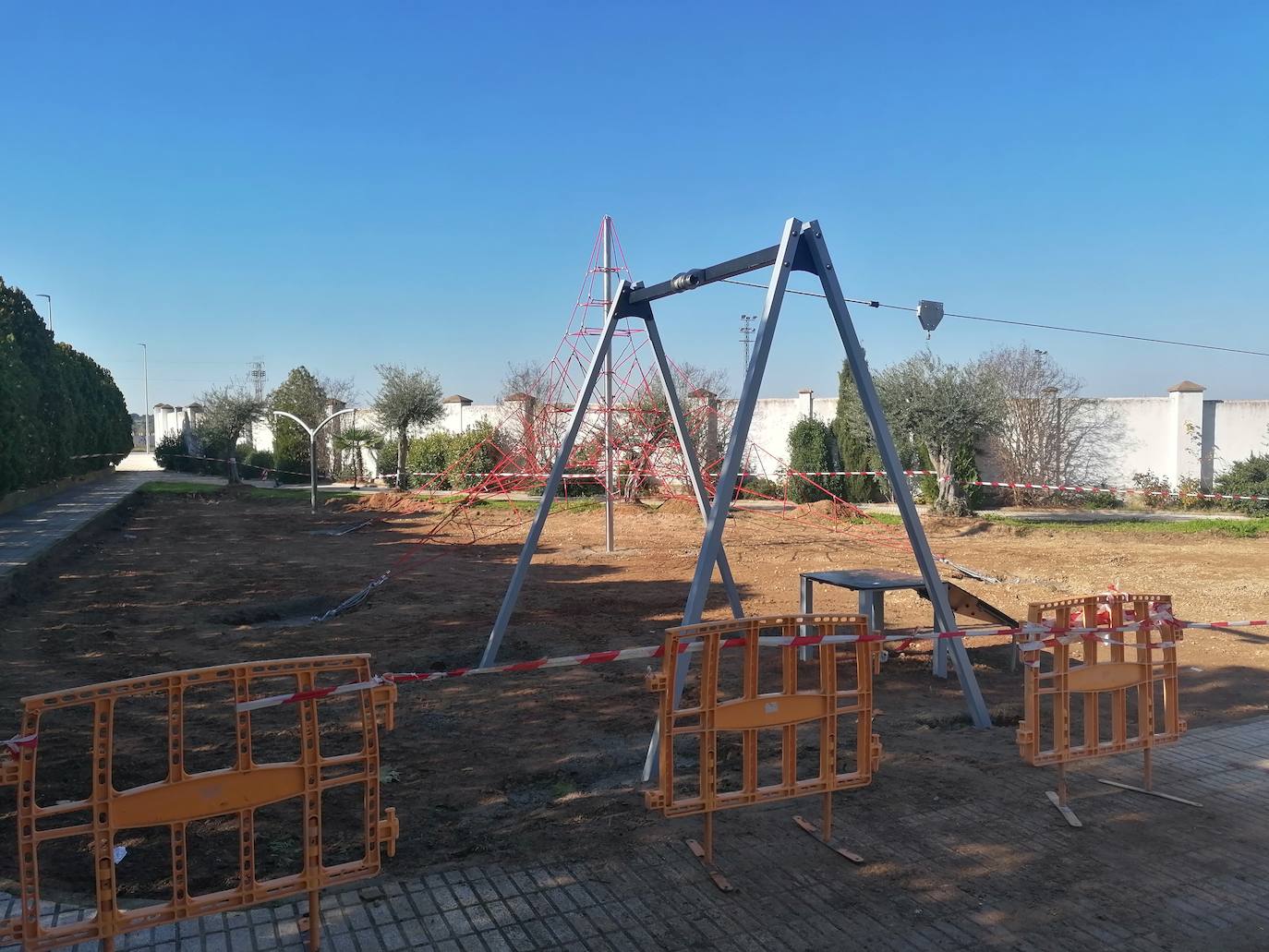 Invertirán 30.000 euros en el nuevo parque de la pérgola del Paseo de Extremadura