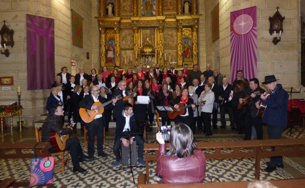 Castuera le canta a la Navidad con un certamen de villancicos
