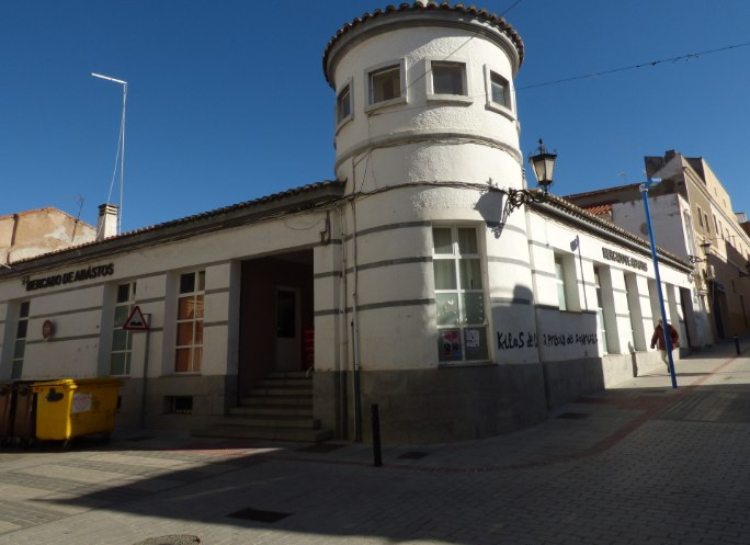Comienzan las obras de mejoras en el mercado de abastos con un presupuesto de 119.306 euros