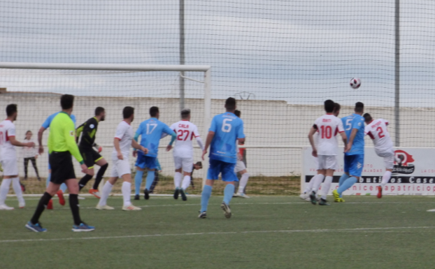 El CD Castuera juega en Mérida otra final por la permanencia