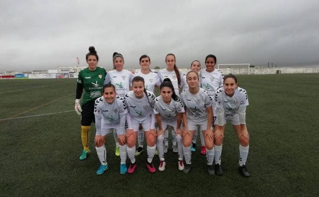 El CD Castuera femenino y el CD Málaga firman tablas (0-0) en un partido en el que las locales merecieron más
