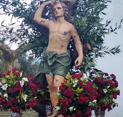 La aldea de Puerto Hurraco celebra su festividad de San Sebastian con múltiples actos