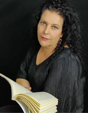 Antonia Portalo presenta su nueva novela, 'Las palabras calladas'