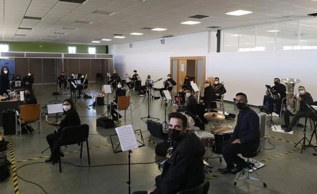 La Escuela Municipal de Música de Castuera celebra sus conciertos y audiciones de Navidad de manera virtual