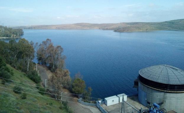 Los embalses de La Serena y Zújar registran un descenso de 1 hectómetro cúbico