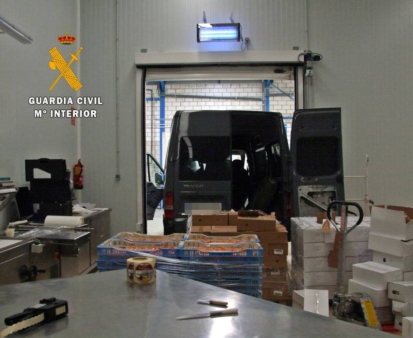 La Guardia Civil detiene a los integrantes de un grupo criminal dedicado al robo en fábricas de alimentación