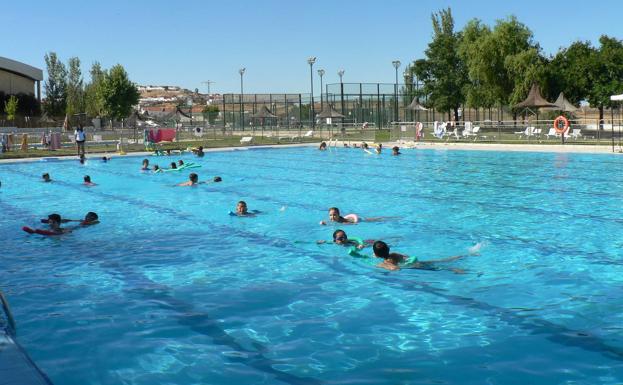 Abierto el plazo de inscripción para los cursos natación y las actividades acuáticas en la piscina municipal