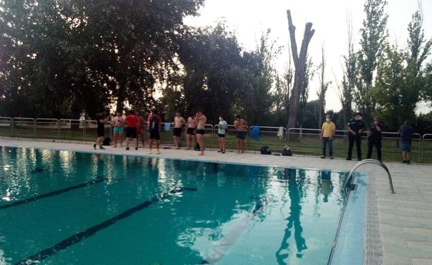 Realizadas las pruebas para la selección de socorristas para la piscina municipal