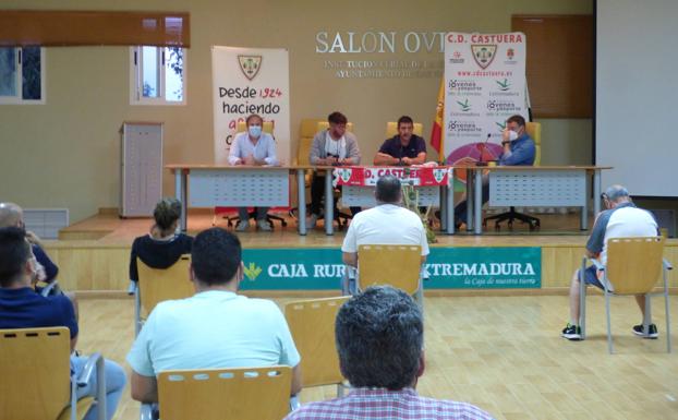 La Asamblea del CD Castuera aprobó el calendario electoral