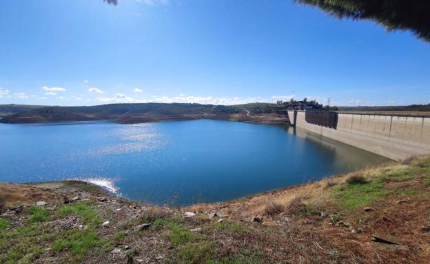 Los embalses de La Serena y Zújar registran un descenso de 6 hectómetros cúbicos en los últimos siete días