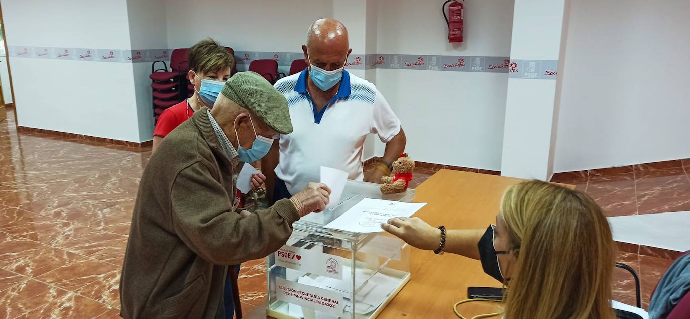 El PSOE de Castuera respaldó a Rafael Lemus en las primarias a la secretaría general de la provincia de Badajoz