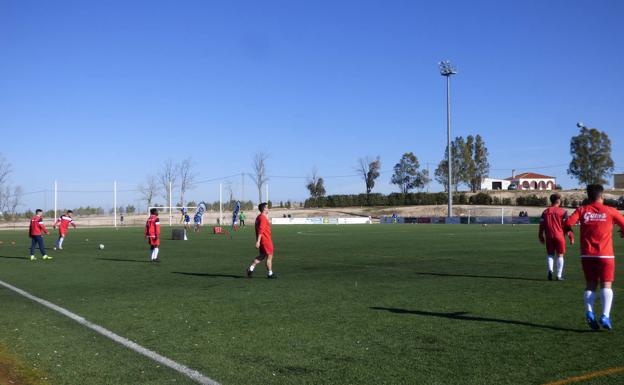 Los equipos del CD Castuera-Subastacar jugarán 10 partidos este fin de semana, 6 de ellos como local