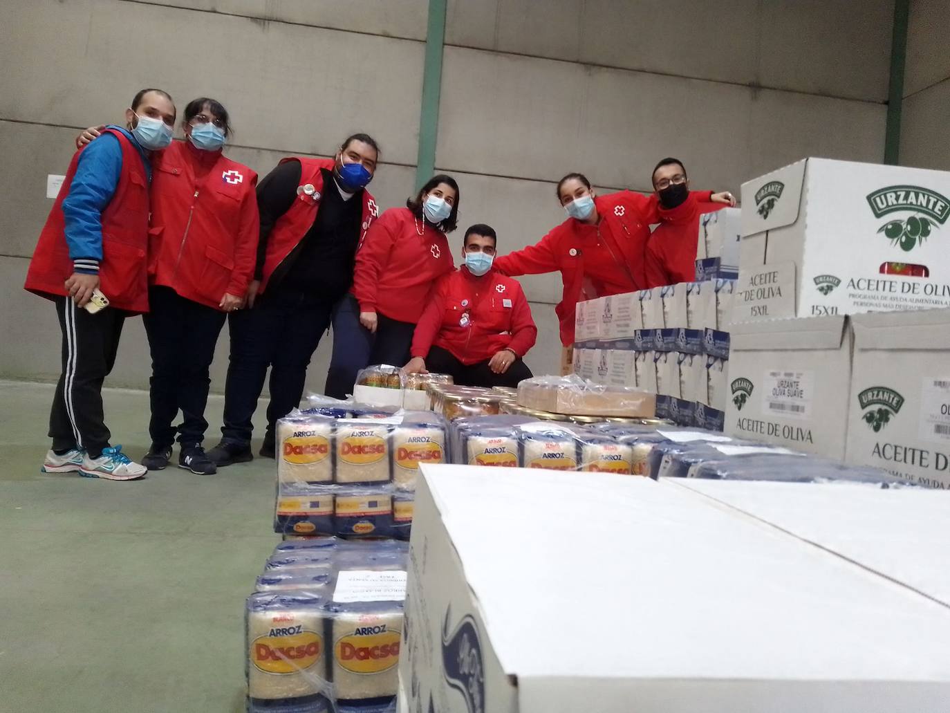 Cruz Roja Castuera reparte 23.500 kilos de alimentos de primera necesidad