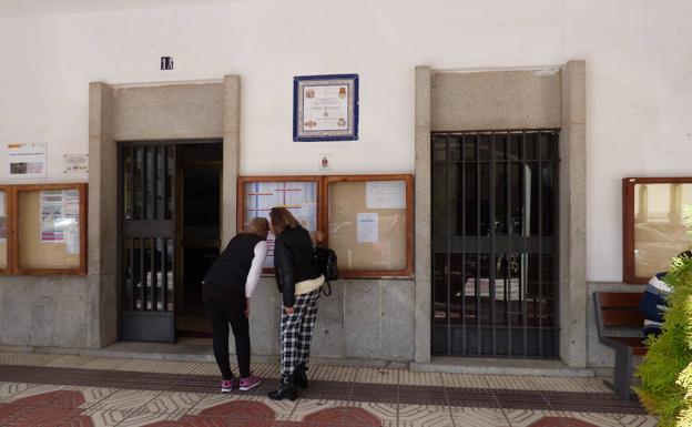 Publicada la lista provisional de admitidos y excluidos en la bolsa única de empleo del Ayuntamiento