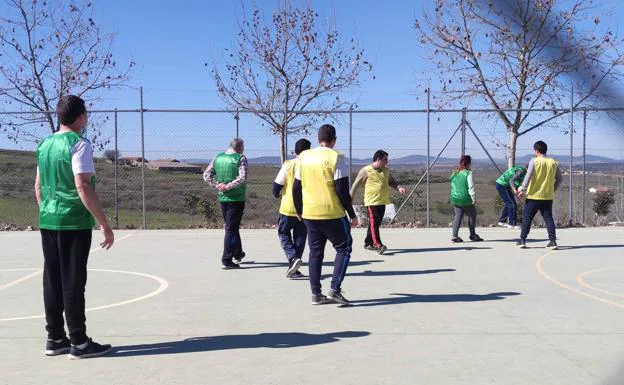 Adiser-Horizontes conmemoró la Semana de Extremadura en la Escuela