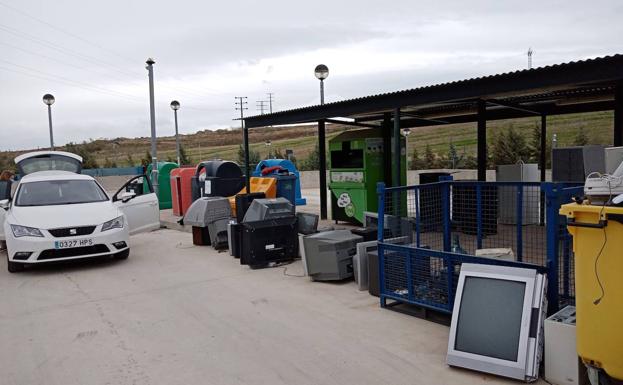 Publicados los horarios del punto limpio durante el mes de abril de 2022