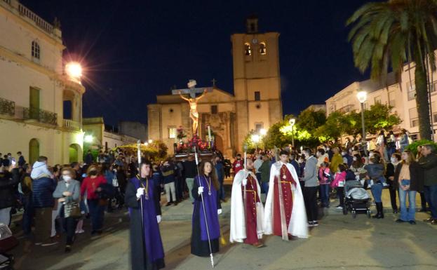 Las procesiones vuelven a las calles de Castuera después de dos años de silencio