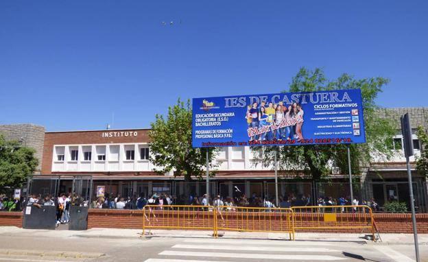 El IES de Castuera anuncia su oferta formativa y educativa para el próximo curso 2022-2023