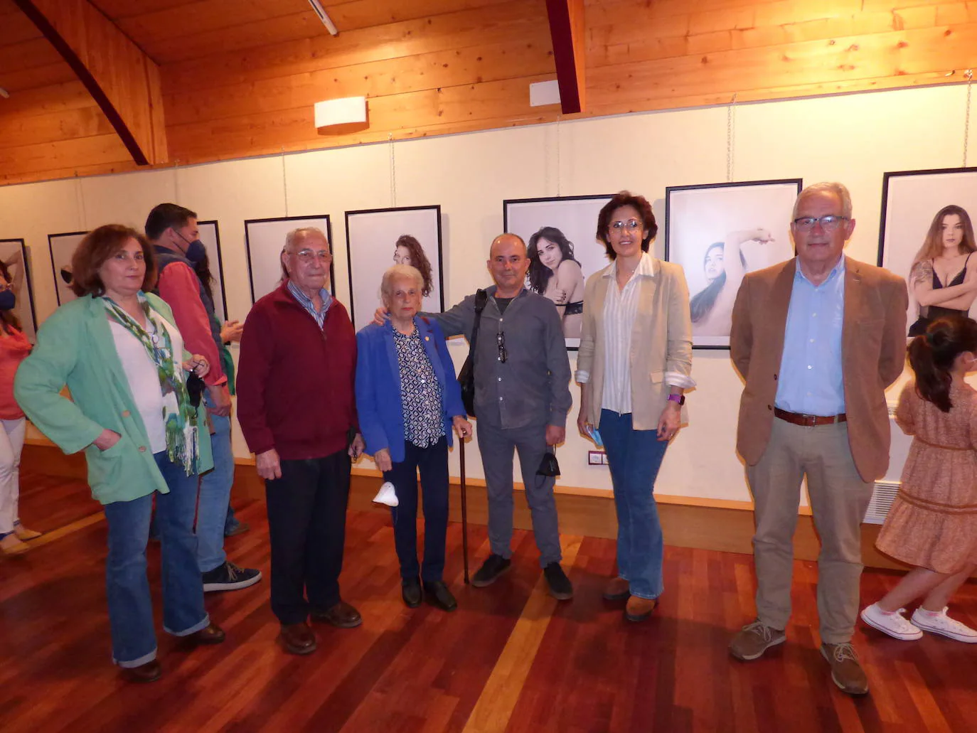 El Museo del Turrón acoge la exposición fotográfica 'El Hilo de Ariadna' de Gabriel J. García