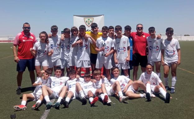 El CD Castuera-Subastacar, campeón del cuadrangular de fútbol Infantil