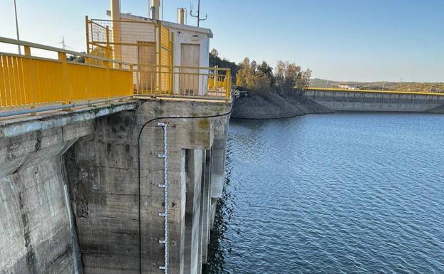 Los embalses de La Serena y Zújar bajan 8 hectómetros cúbicos respecto a la medición de hace 7 días