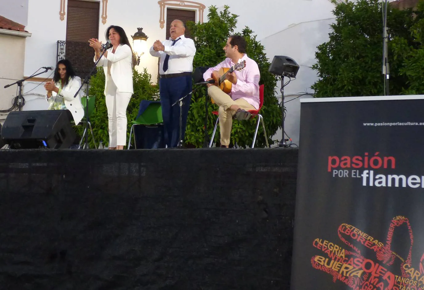 Alejandro Vega, La Kaíta y Juan Vargas llevaron la 'Pasión por el Flamenco' a Castuera