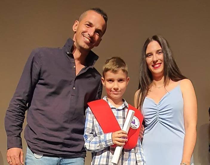 Antonio Gallego, alumno del Colegio Tena Artigas, galardonado con uno de los Premios Extraordinarios de Educación Primaria
