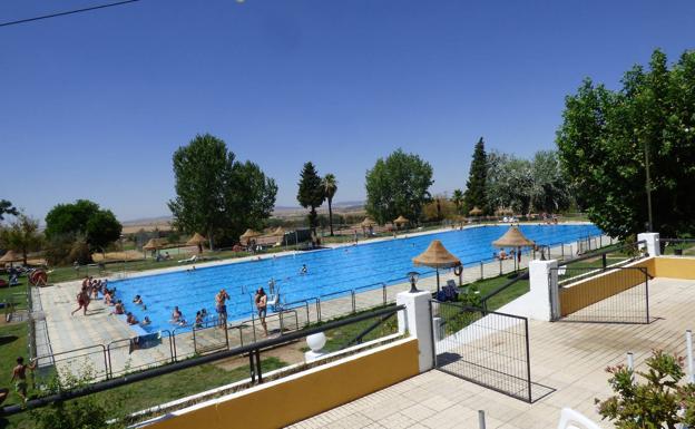La piscina municipal cierra la temporada de baño con 21.733 usuarios