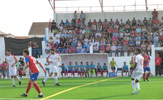 Dos victorias y dos derrotas, balance de los equipos del CD Castuera en la última jornada de competición liguera