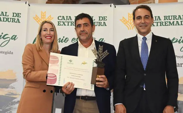 La Cooperativa Ganadera de Castuera revalida la Espiga de Oro en los IV Premios Espiga DOP Queso de la Serena