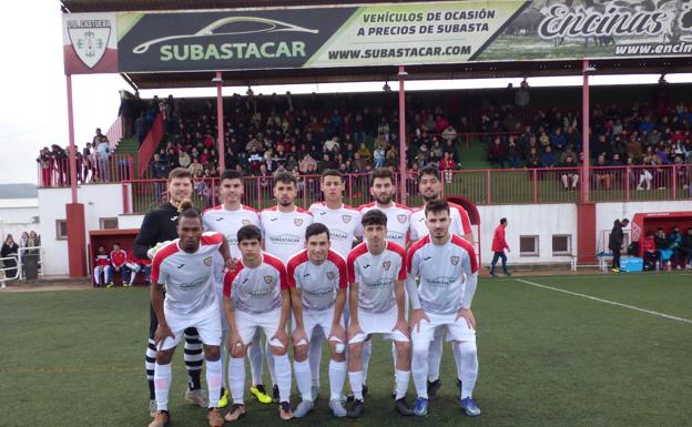 Castuera y Santa Amalia empatan en un partido muy igualado